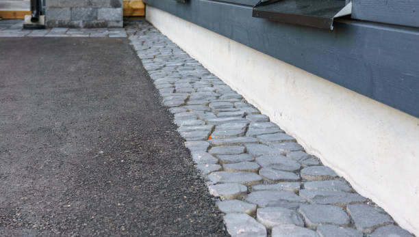Best Affordable Driveway Paving  in Benton, IL